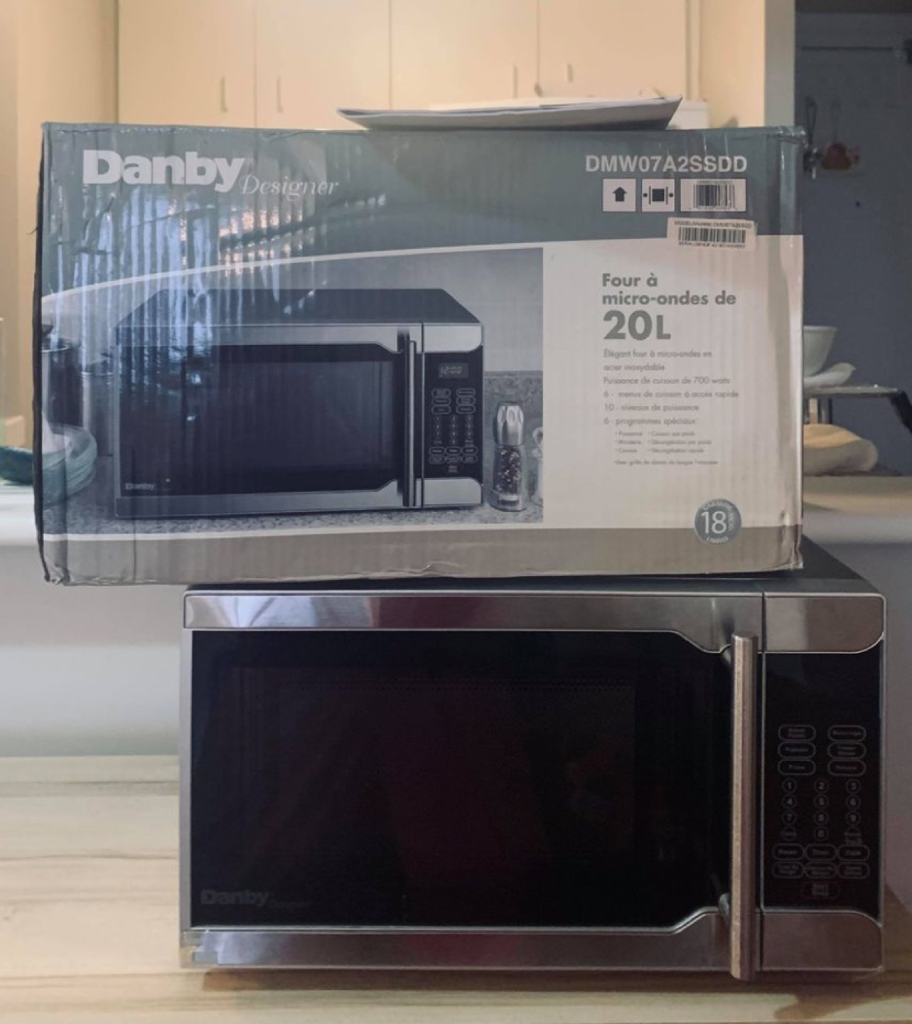 Danby Microwave 20L - photo 5