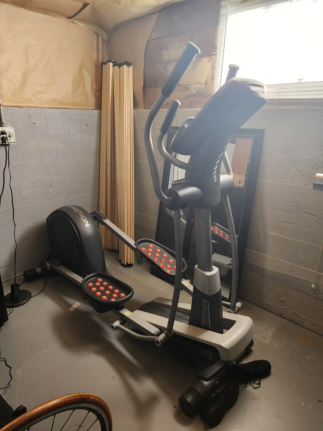 elliptical  trainer - photo 4