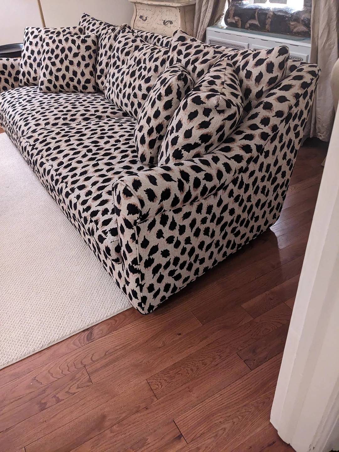 Beautiful Klaussner Down Filled Patterned Sofa - photo 3