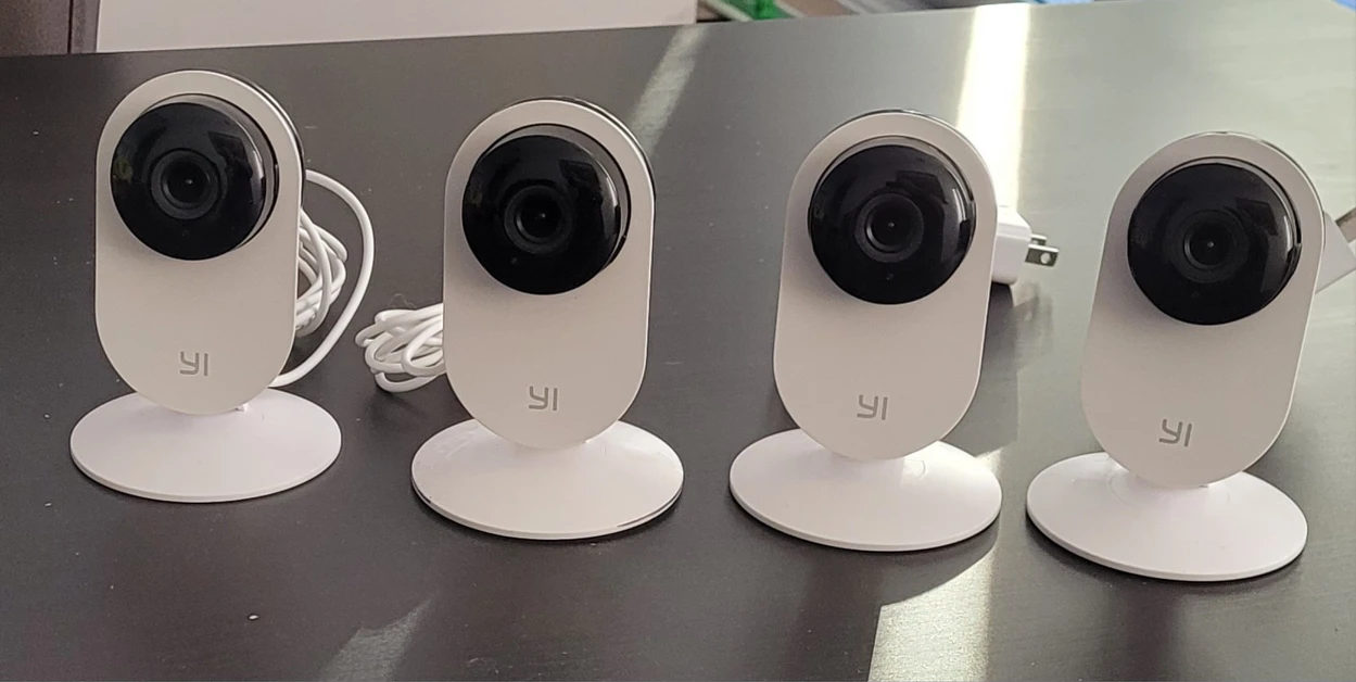 4 YI Home Security Surveillance Cameras thumbnail