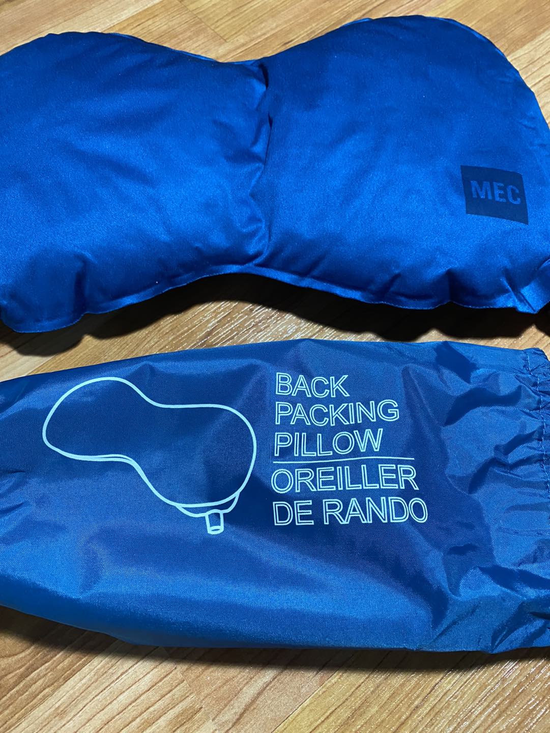 MEC Back Packing Travel Camping Pillow image indicator(3)