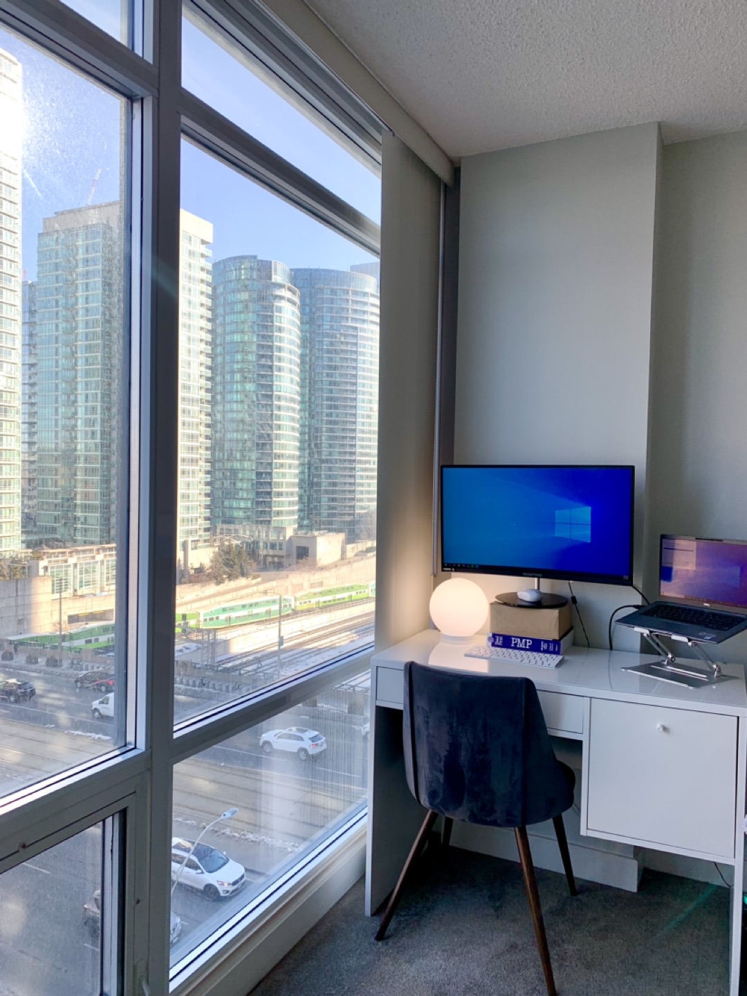 IKEA Syvde desk/dressing table perfect for WFH