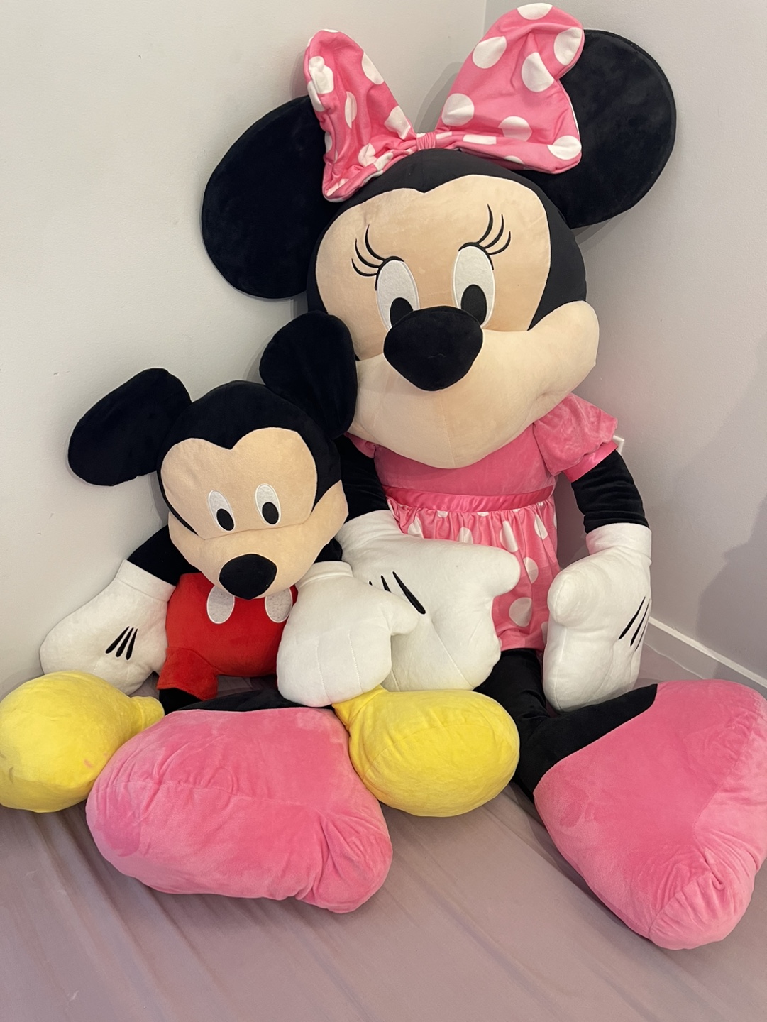 Large Minnie and Mickey mouse plush toy thumbnail