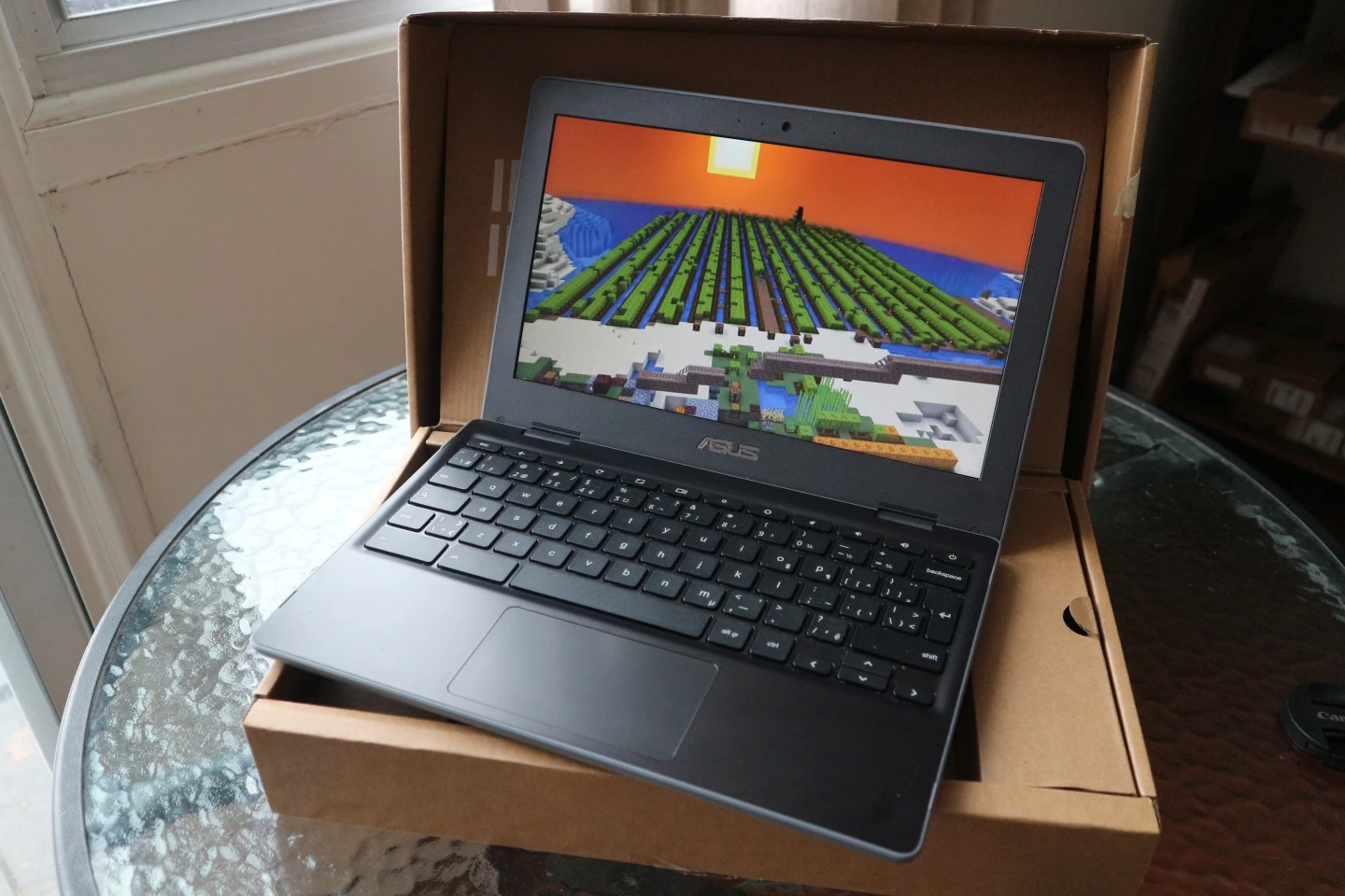 ASUS Chromebook C204MA-SS02-CB 11.6" Laptop - photo 3