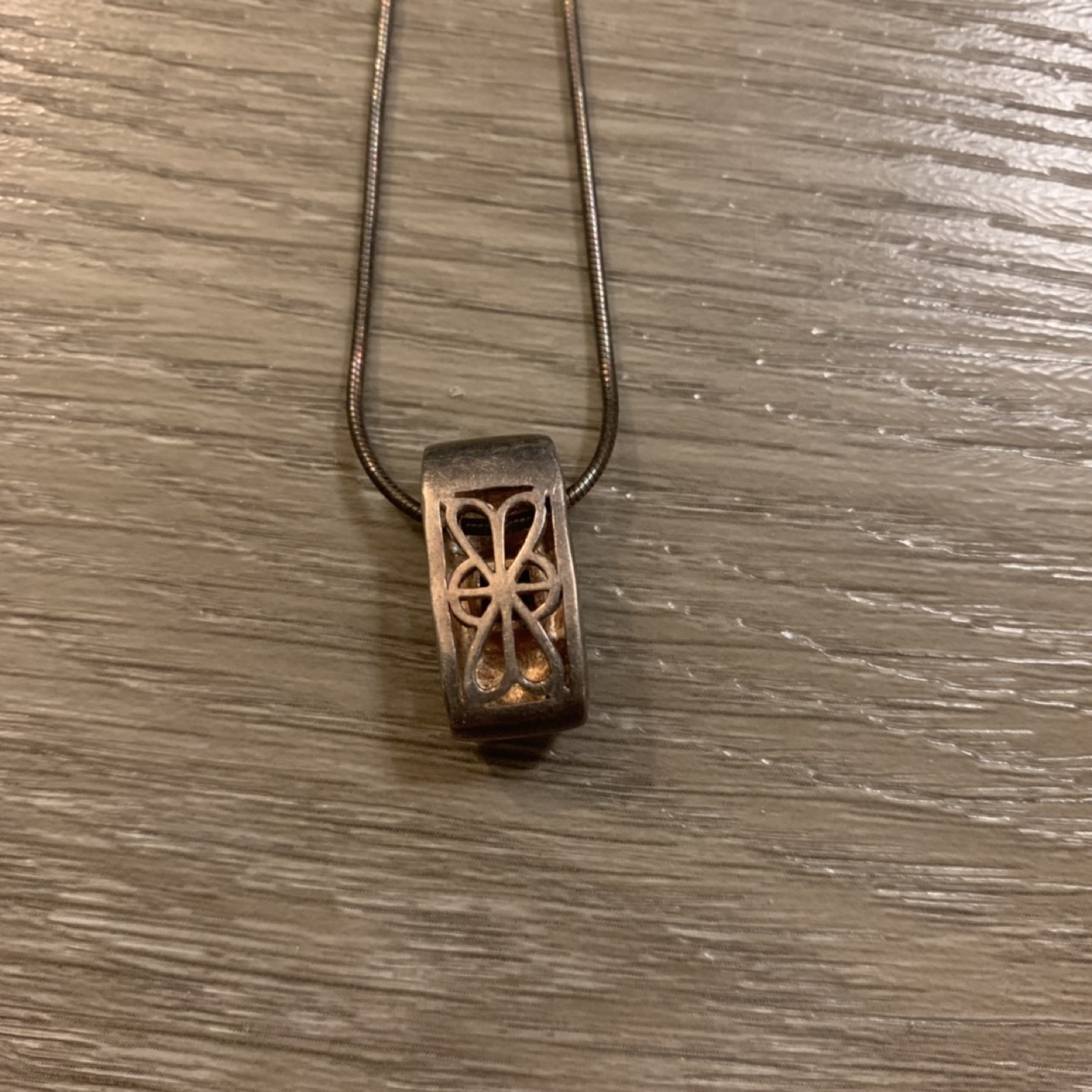 Old necklace image indicator(2)