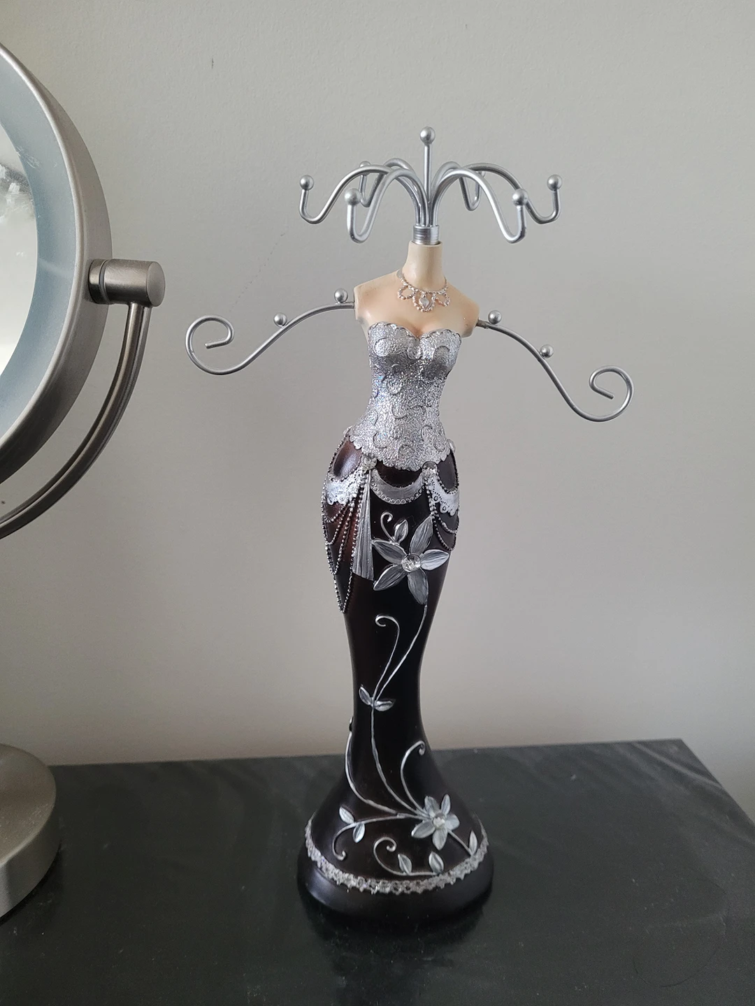 Jewelry stand mannequin - photo 3