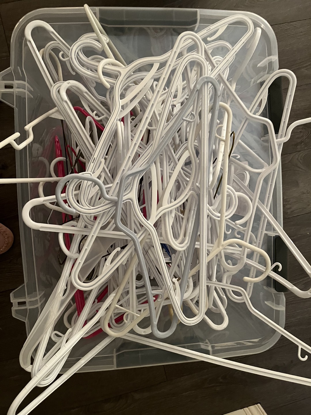 Lots of hangers - photo 2