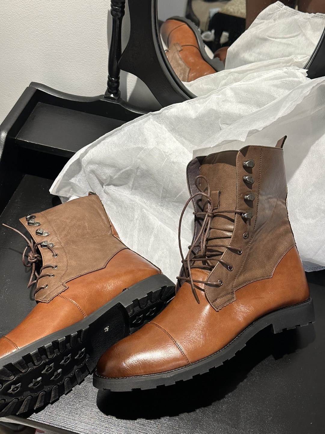 Men’s Italian Lace Up Boots - photo 2