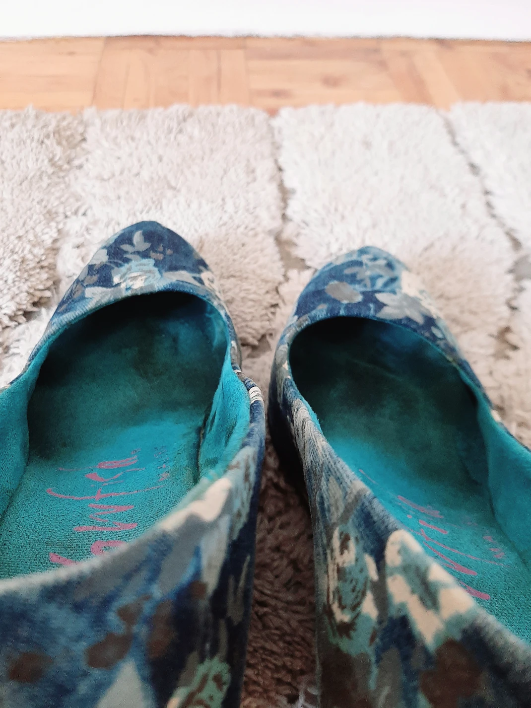 Floral blue wedge shoes image indicator(5)