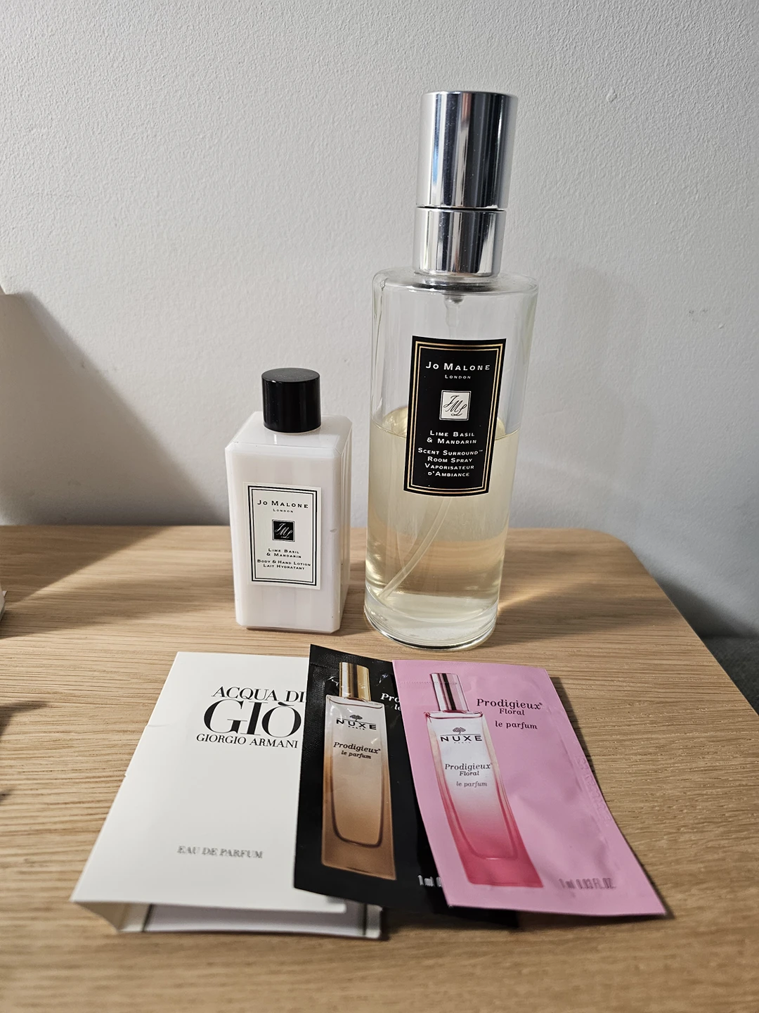 Jo malone Room spray, Body&Hand lotion, Perfume samples thumbnail