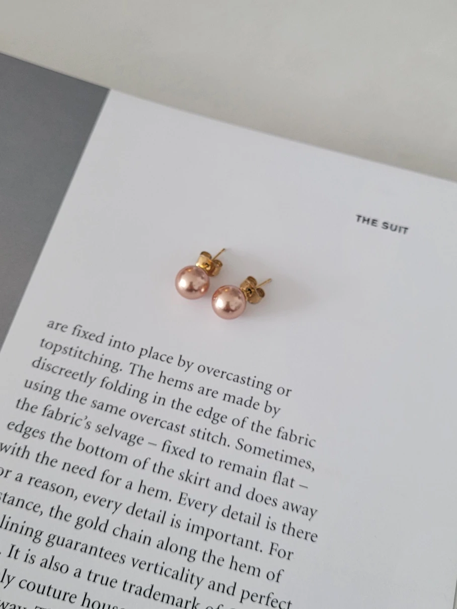 Elegant pearl earings thumbnail