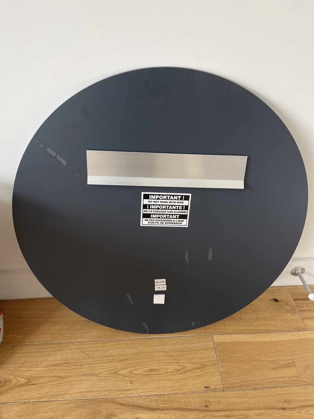 24” Round Mirror - photo 2