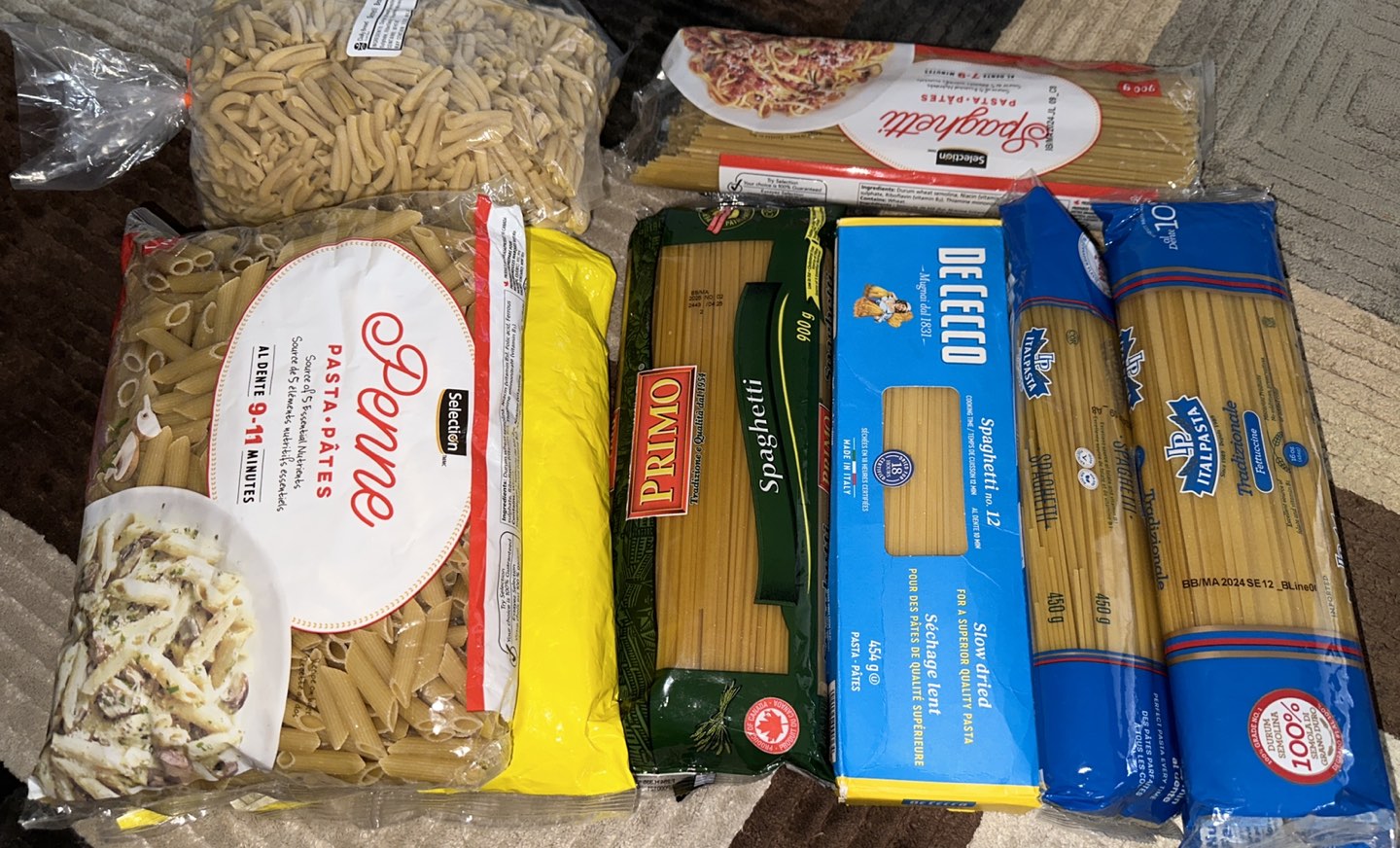 Macaroni and spaghetti