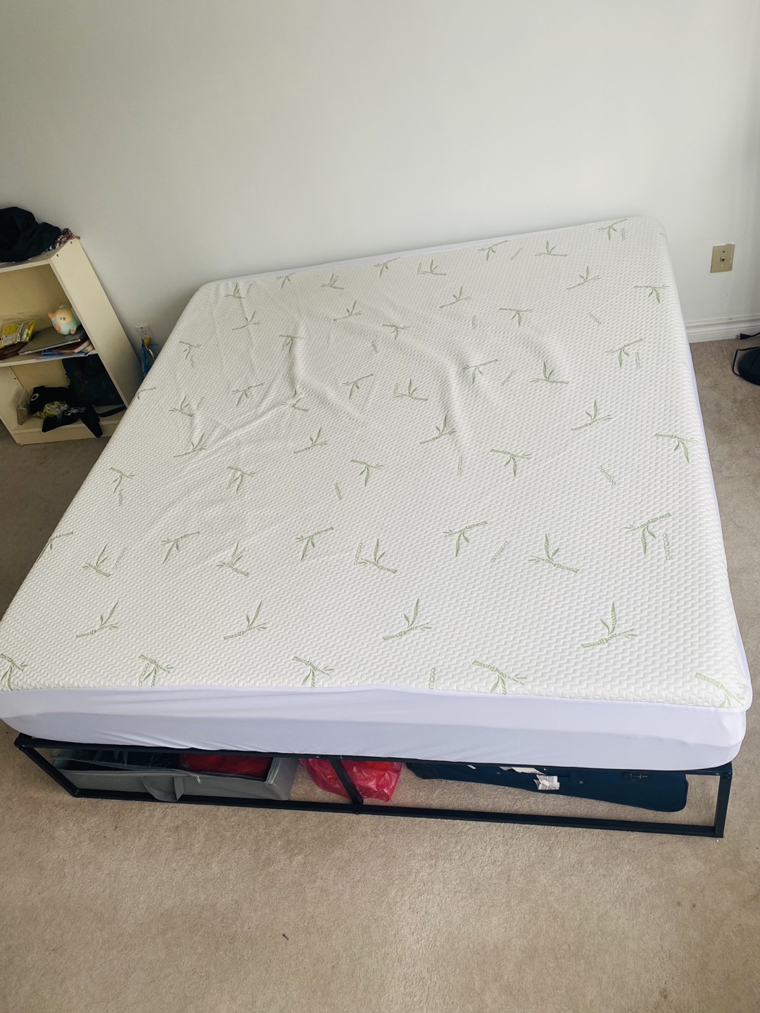 King Size Mattress + Mattress Protector thumbnail