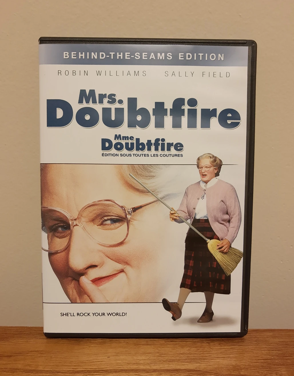 Mrs. Doubtfire DVD Movie 💸