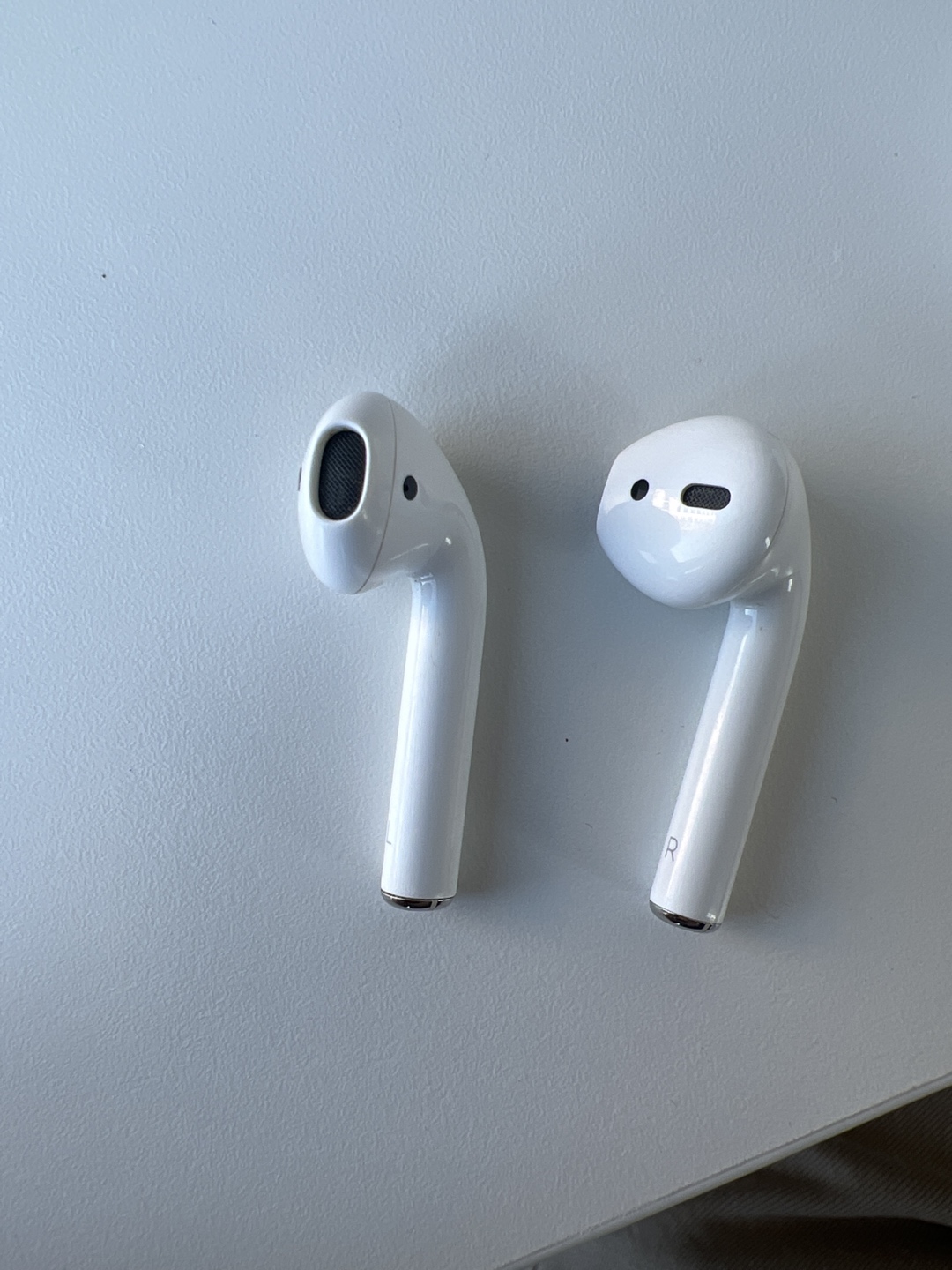 airpod - photo 3