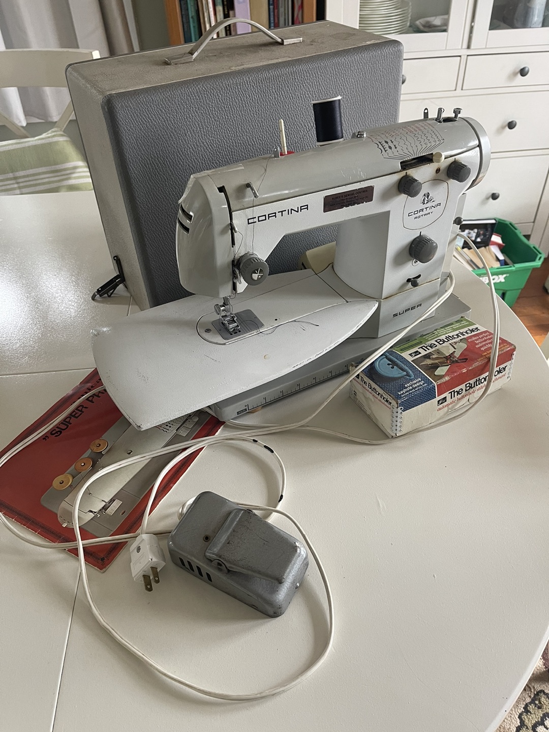Cortina Sewing machine - photo 5