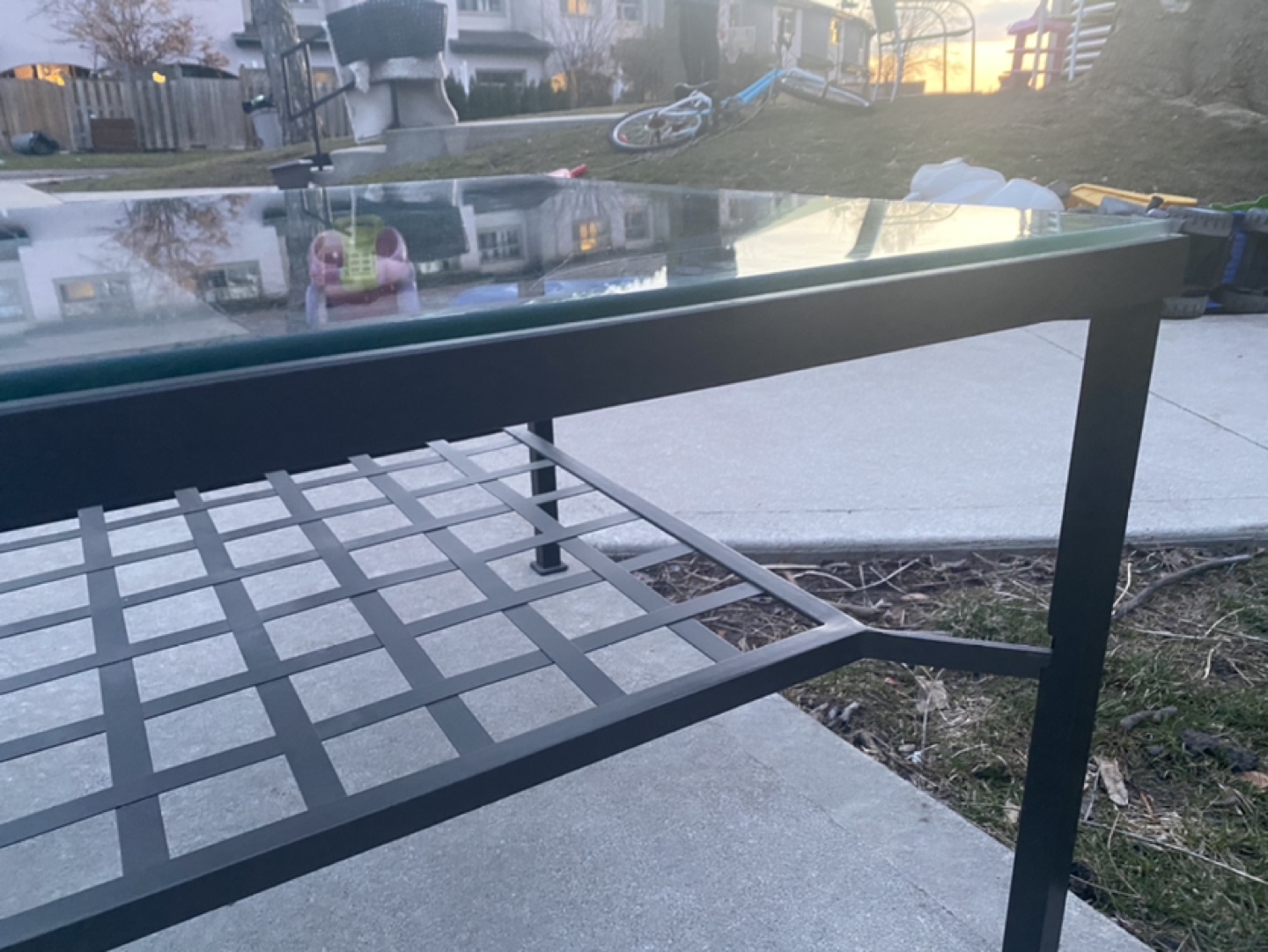 Beautiful Coffee Table - photo 4