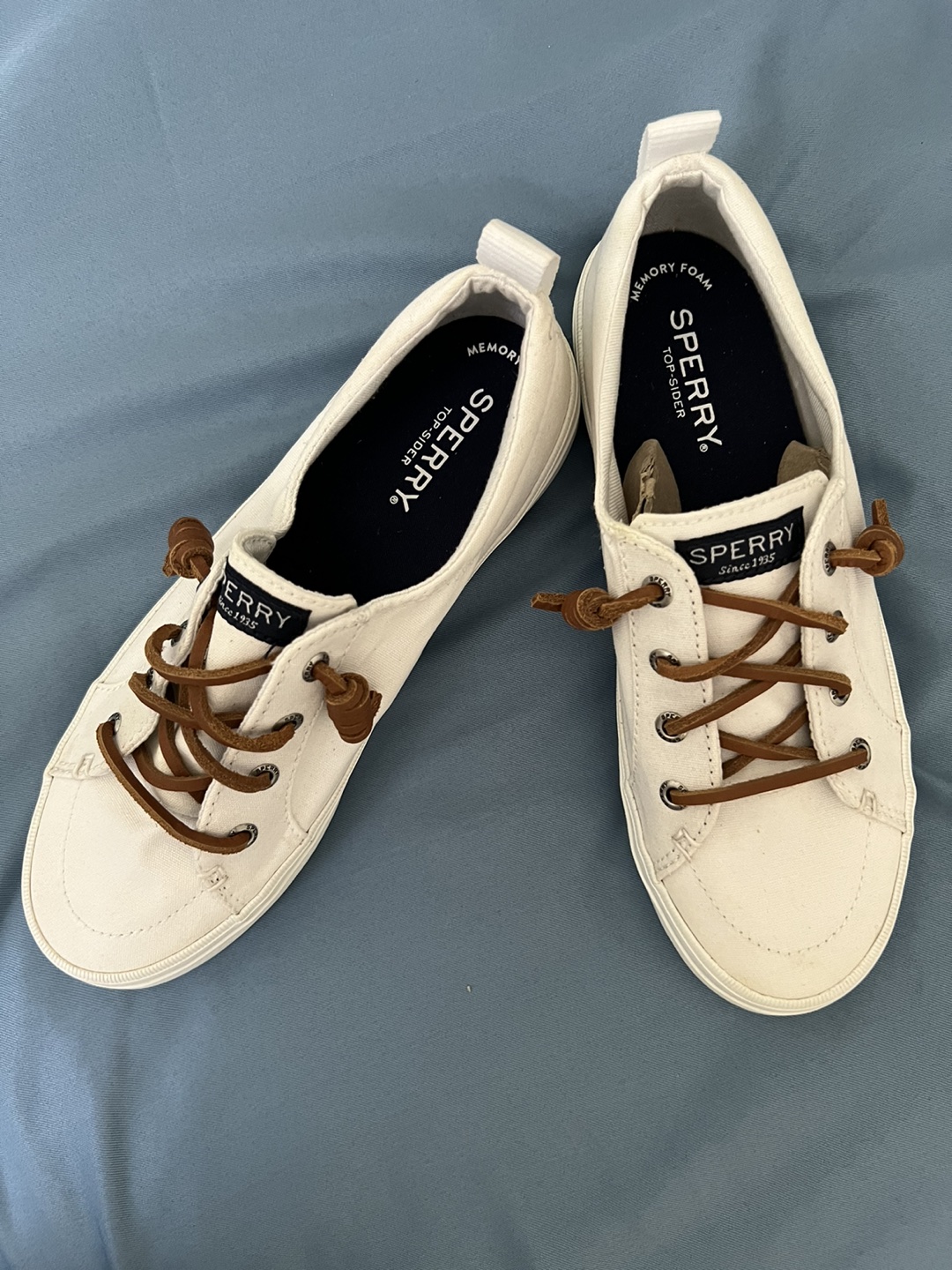Sperry white shoes