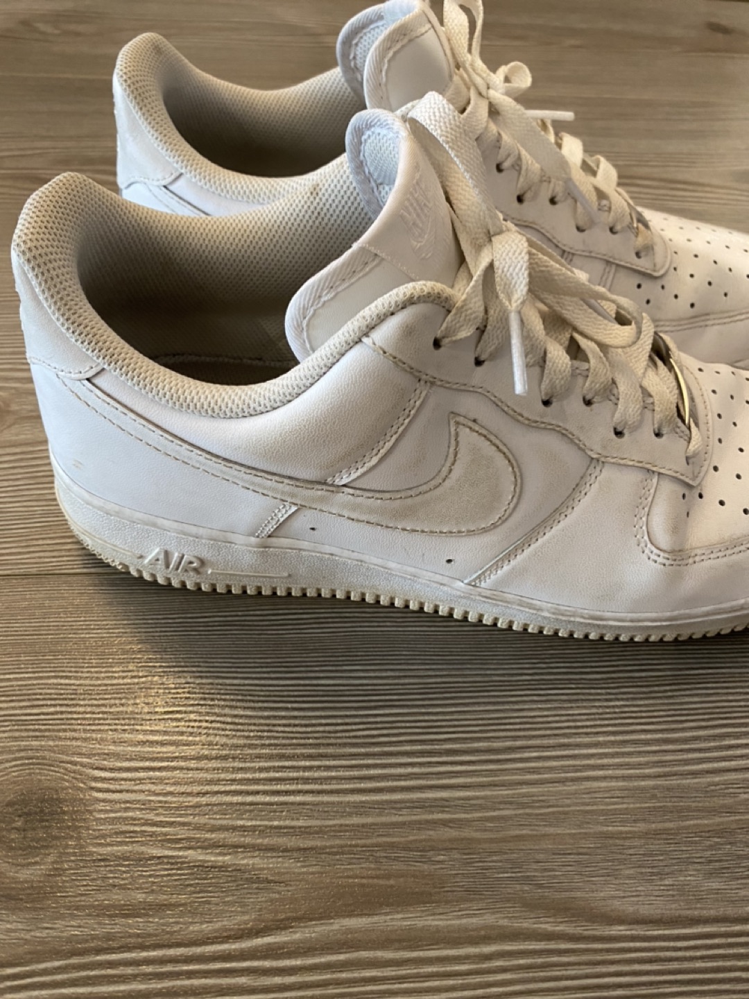 Men’s Nike Air Force - 10.5 thumbnail