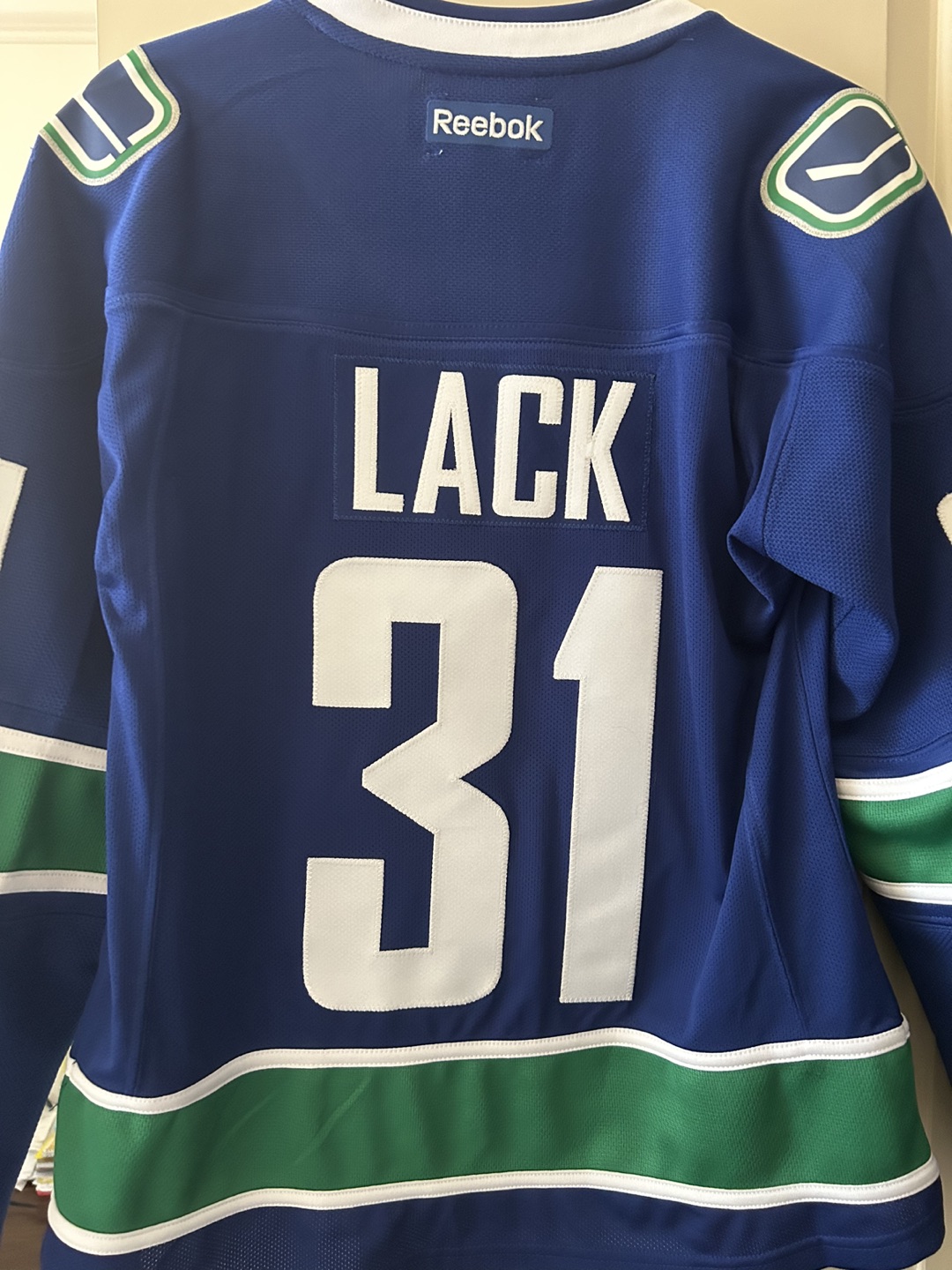 Canucks Jersey Women - photo 3