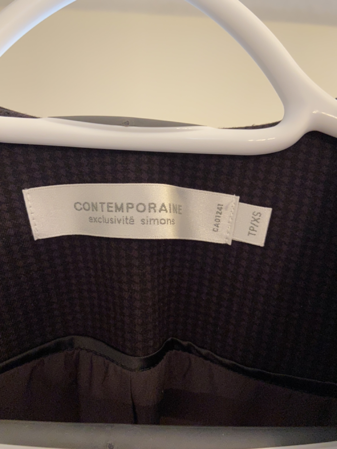 BNWT Simons Contemporaine Dark Purple Blazer image indicator(3)