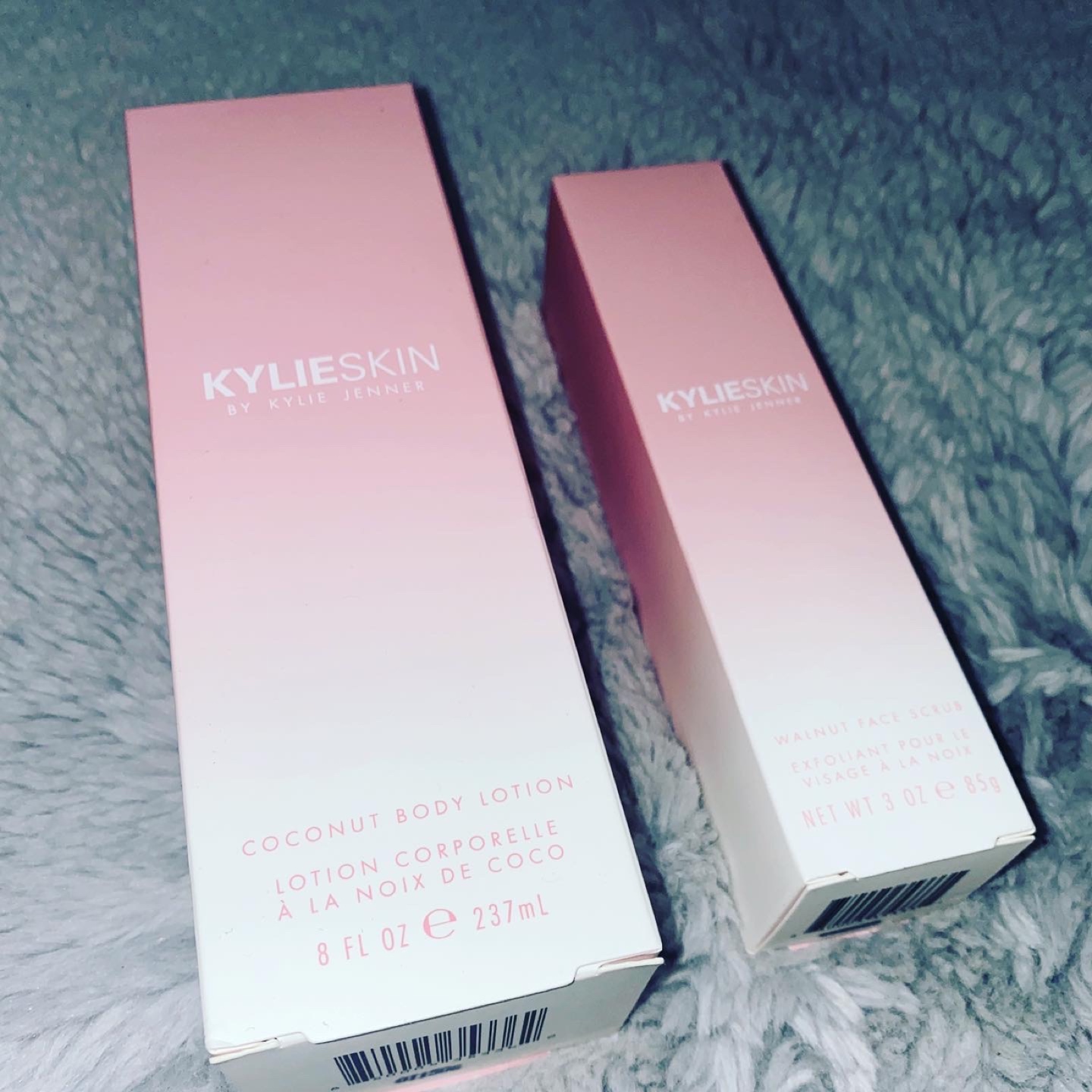 Kylie skin body lotion and face scrub set thumbnail