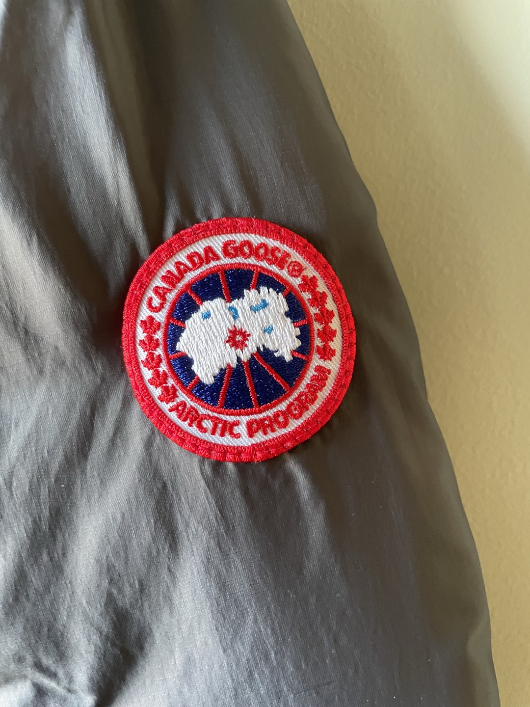 Canada Goose jacket men’s M - photo 2