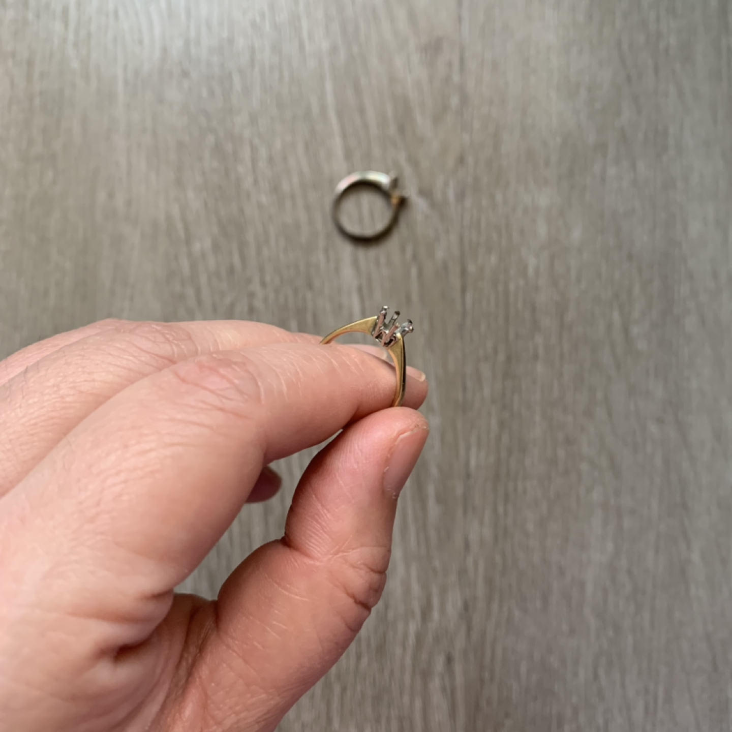 Old rings without the stones image indicator(3)