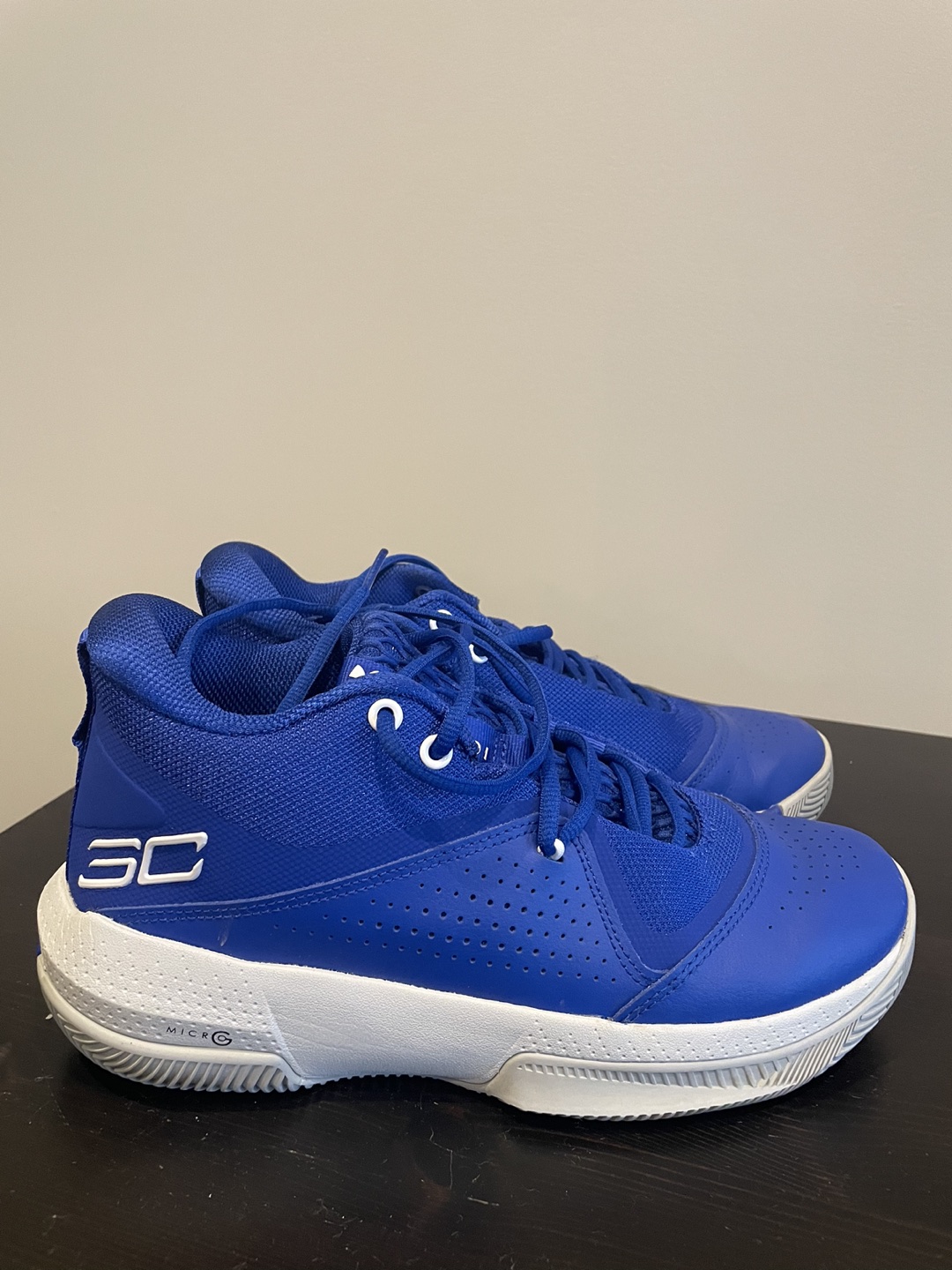Under Armour boy’s shoes