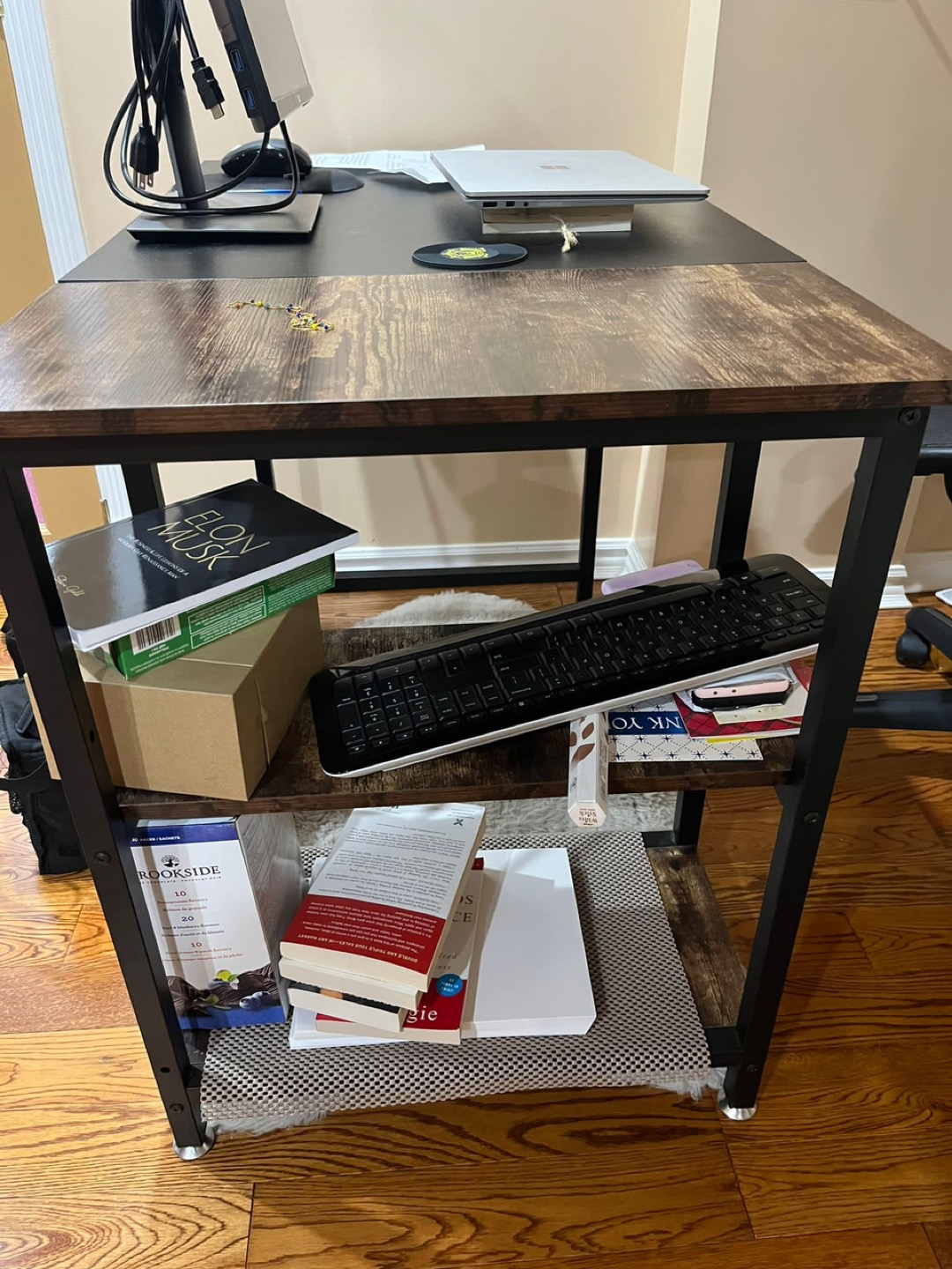 Work Desk thumbnail