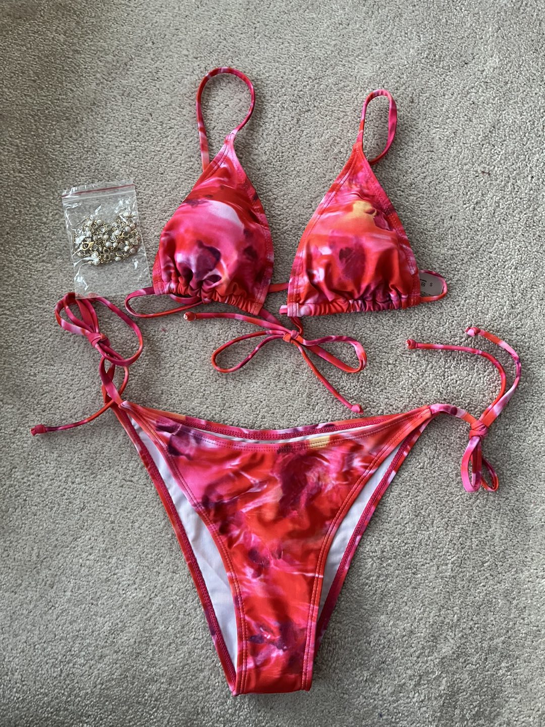 Bikini Karrot Your Local Buying Selling Community For
