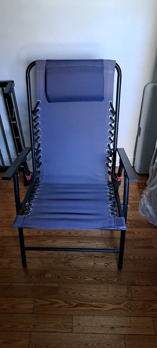 🏀 Brand New outdoor lounge chair thumbnail