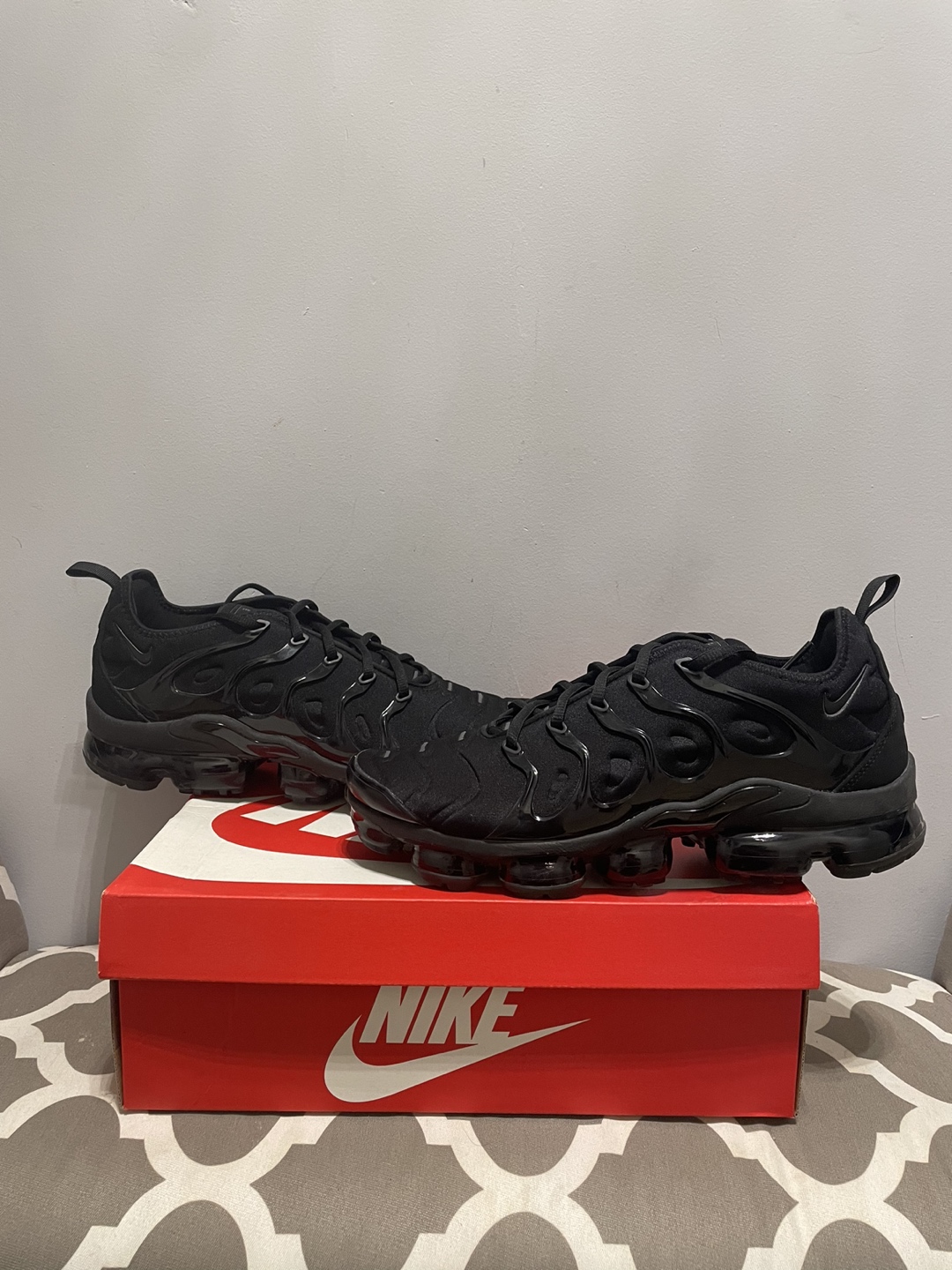 Nike Air Vapormax Plus Size 11.5 - photo 4