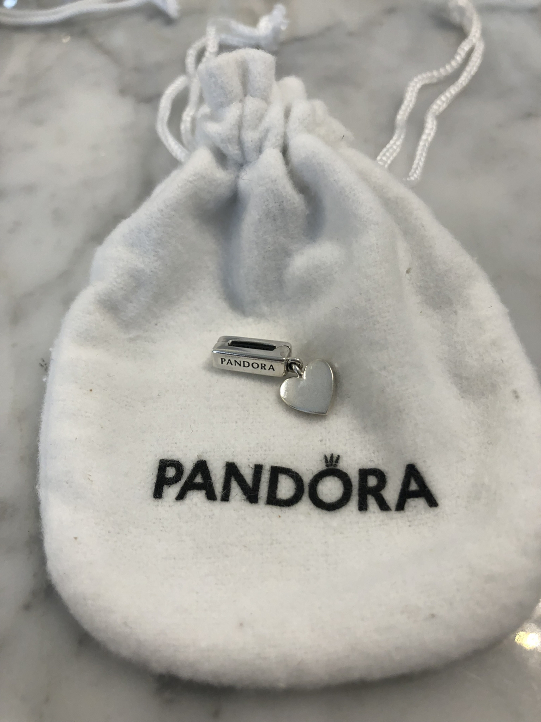 Pandora Bracelet and charm image indicator(7)