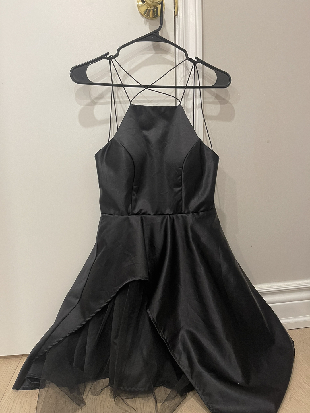 🏀 Prom dress! Moving sale