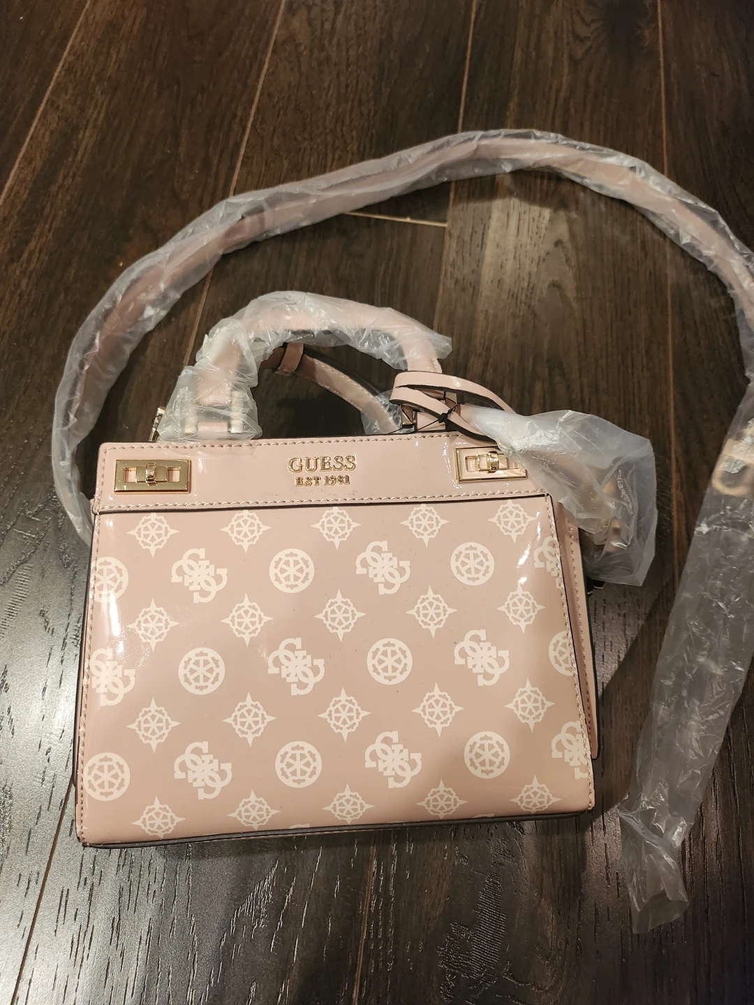 Guess purse