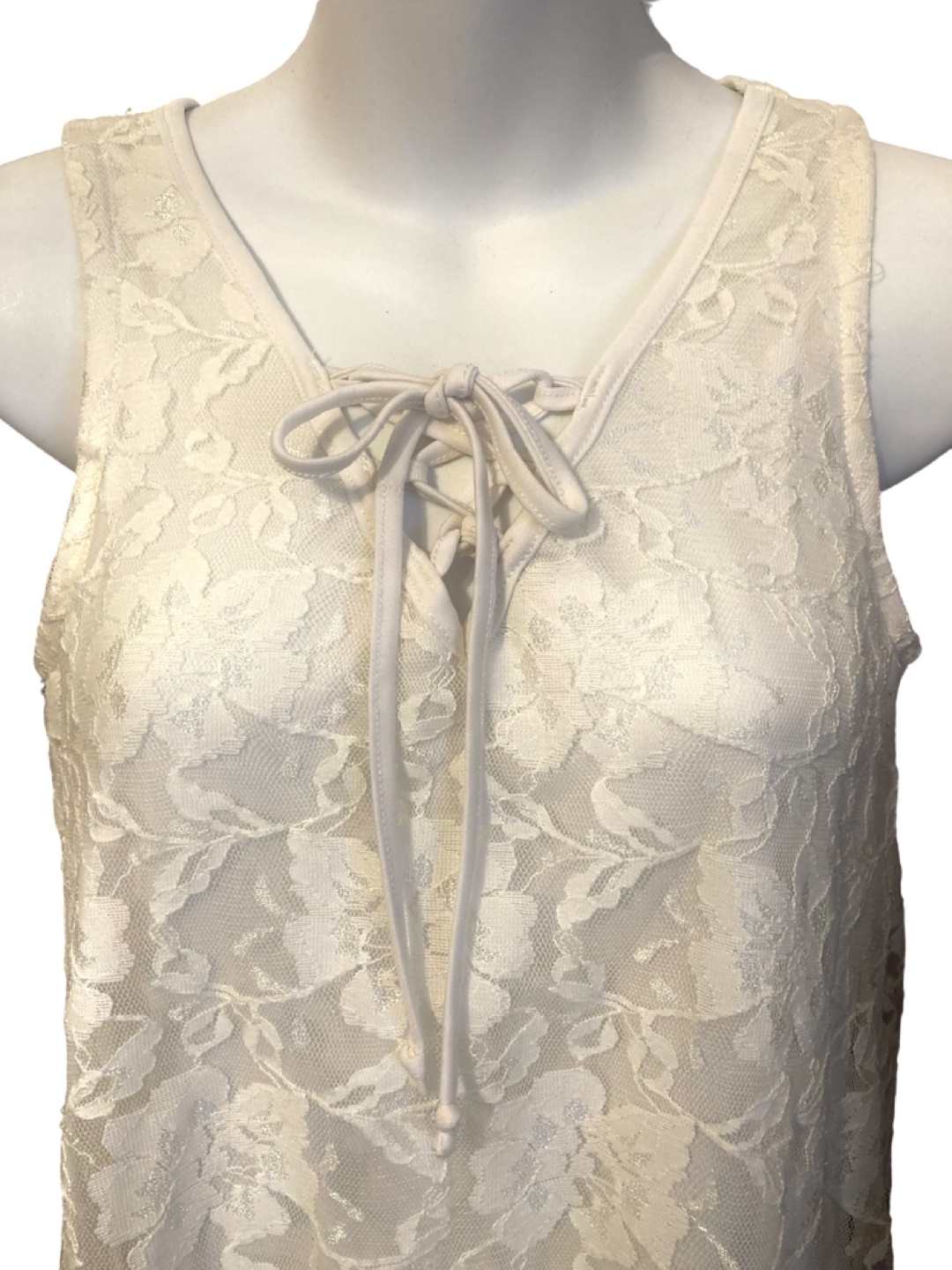 Lace Sleeveless Top - photo 2