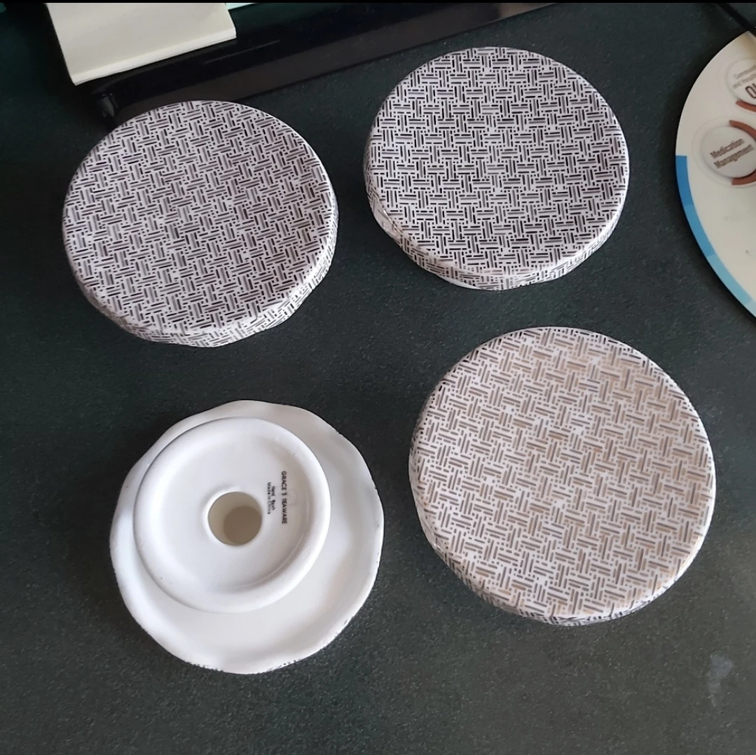 Cup Cake Tray/ Holder, 4 pcs