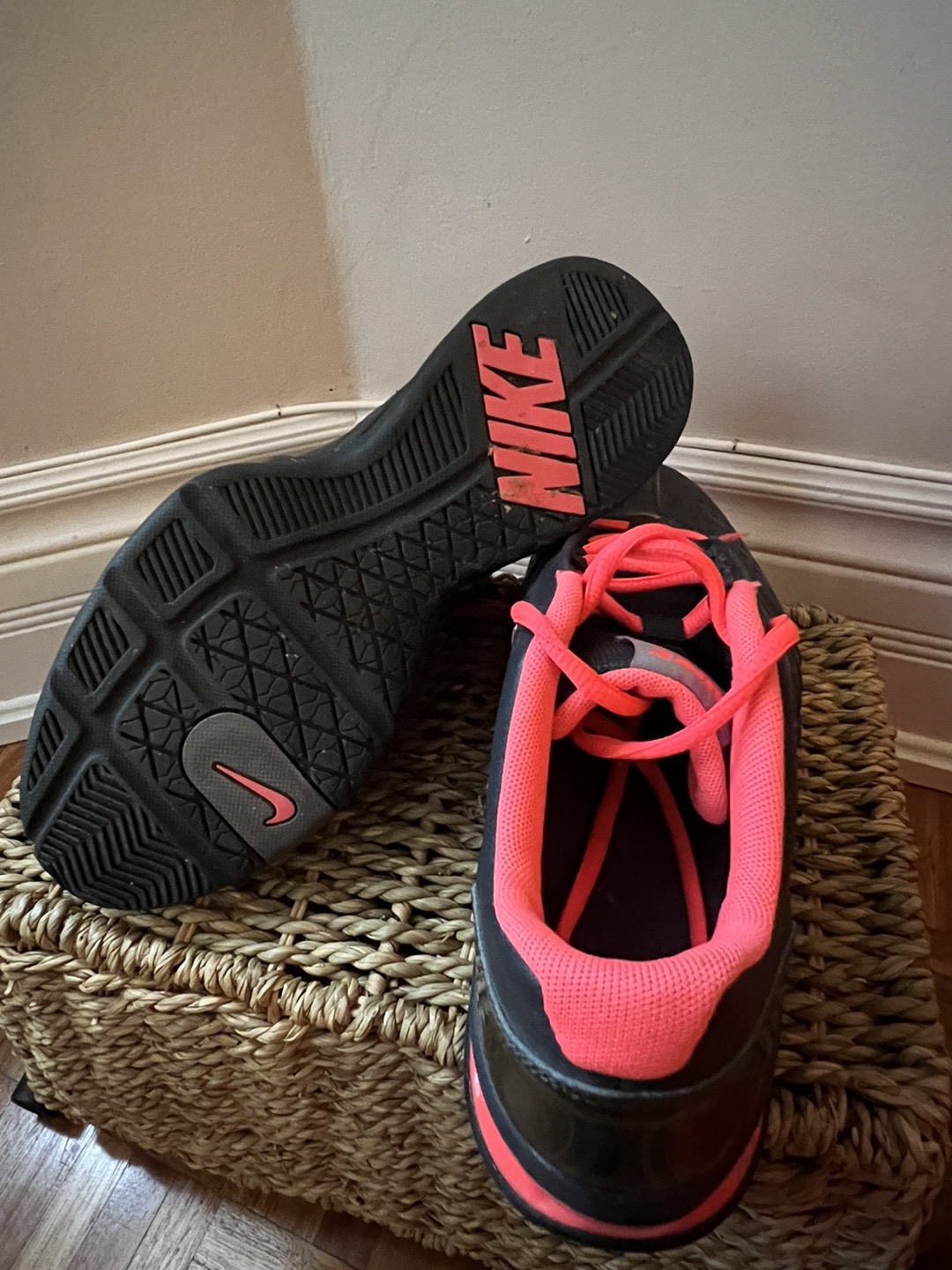 Nike running shoes - photo 4