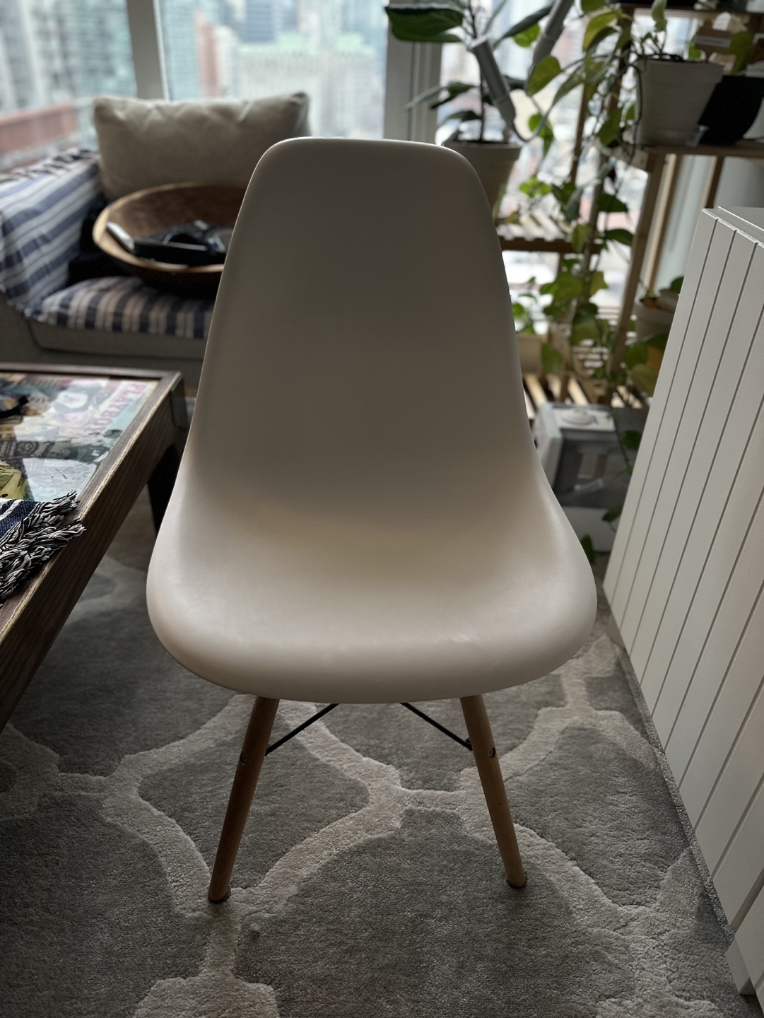 Eames Style chair image indicator(2)