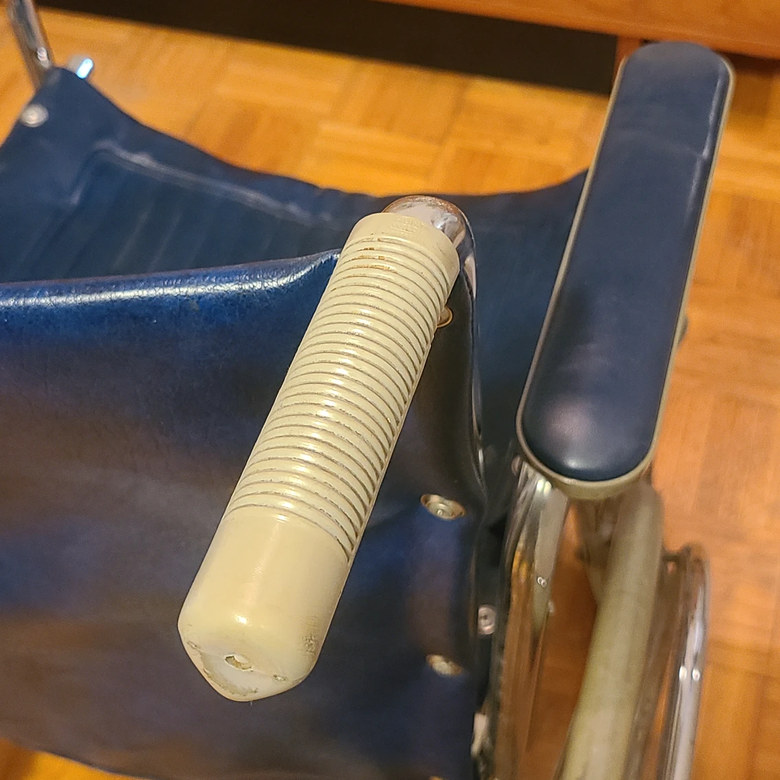 Wheelchair thumbnail
