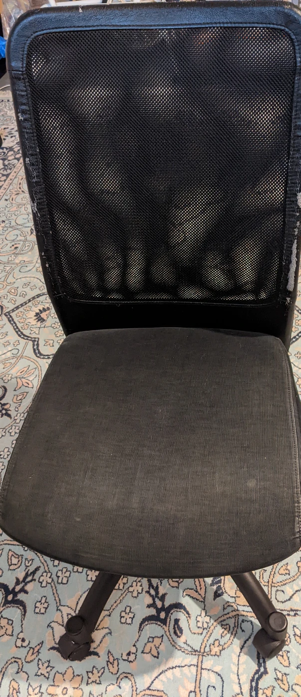 Desk/office computer desk chair in good condition