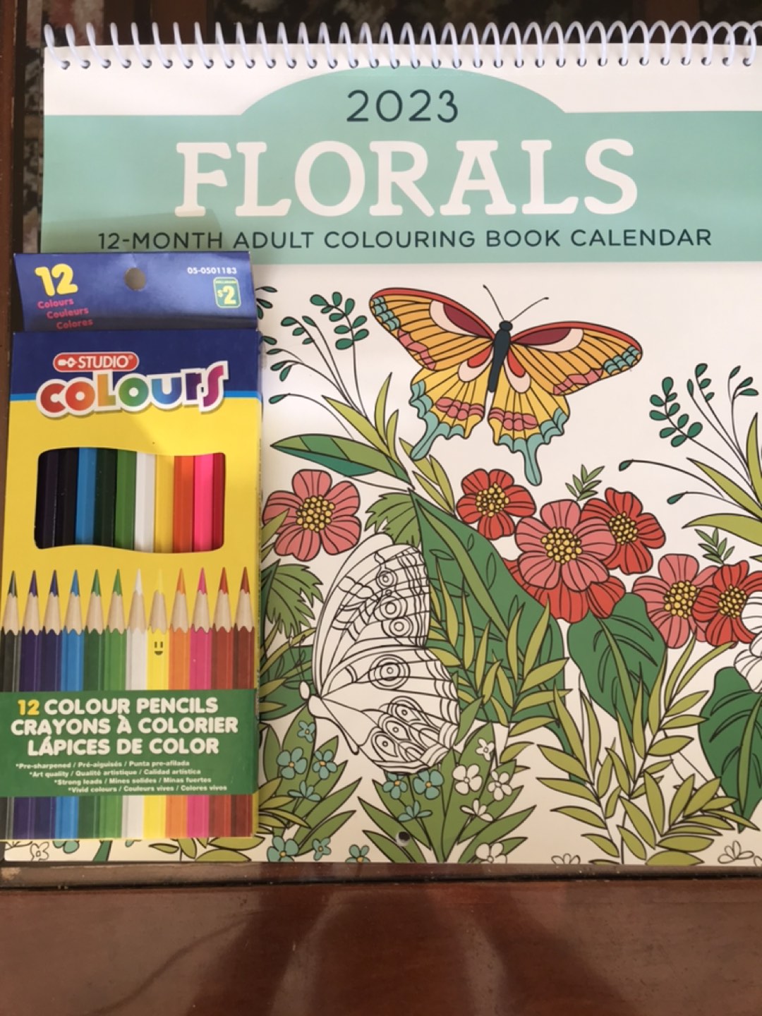 Adult Colouring Calendar - FLORALS - with pencil crayons. thumbnail