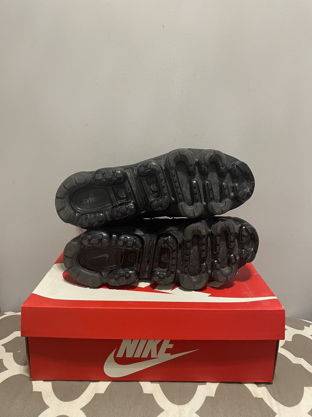 Nike Air Vapormax Plus Size 11.5 - photo 2