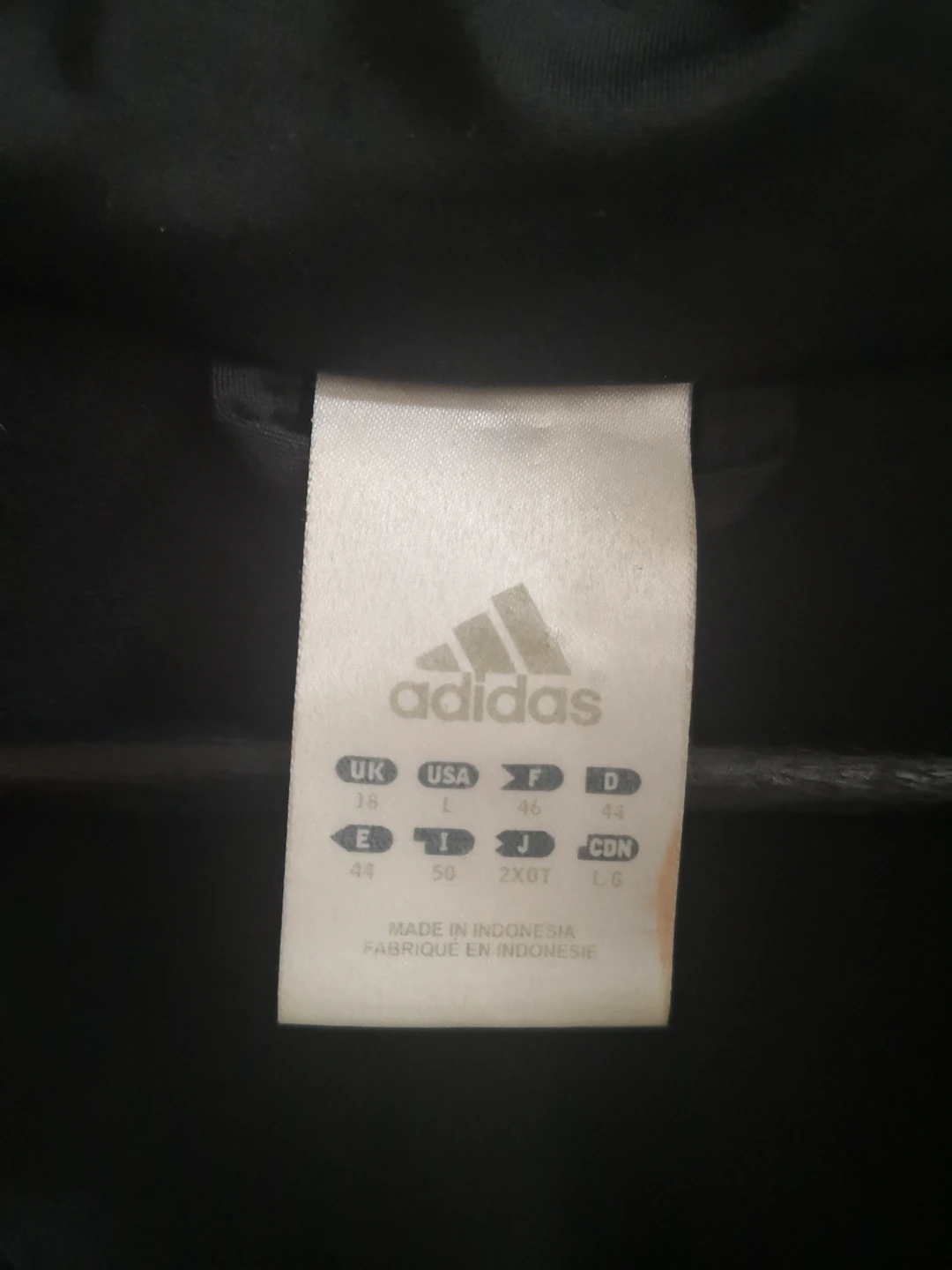 Unisex Adidas jacket size L (men's S) image indicator(5)