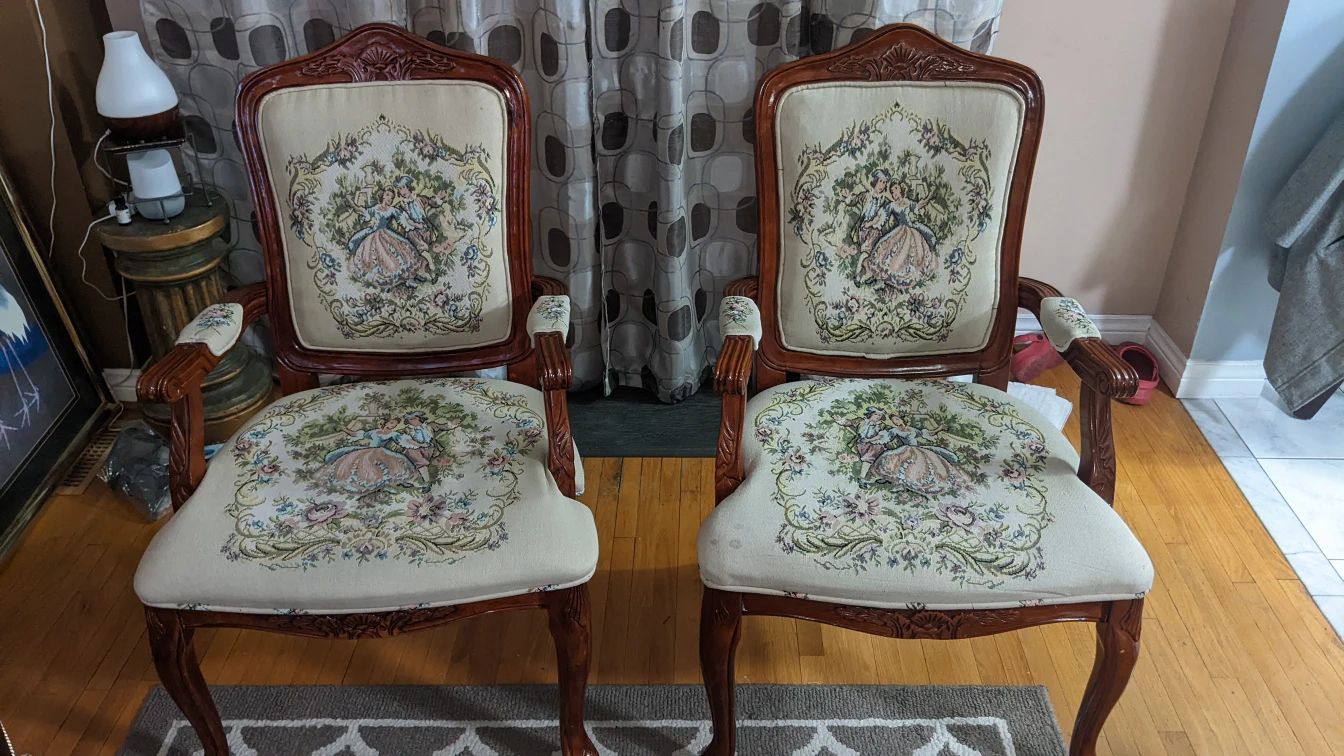 Arm chair