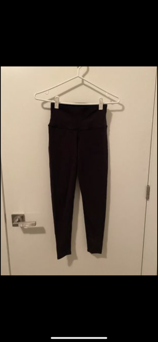 Alo Yoga Airbrush Leggings - Black thumbnail