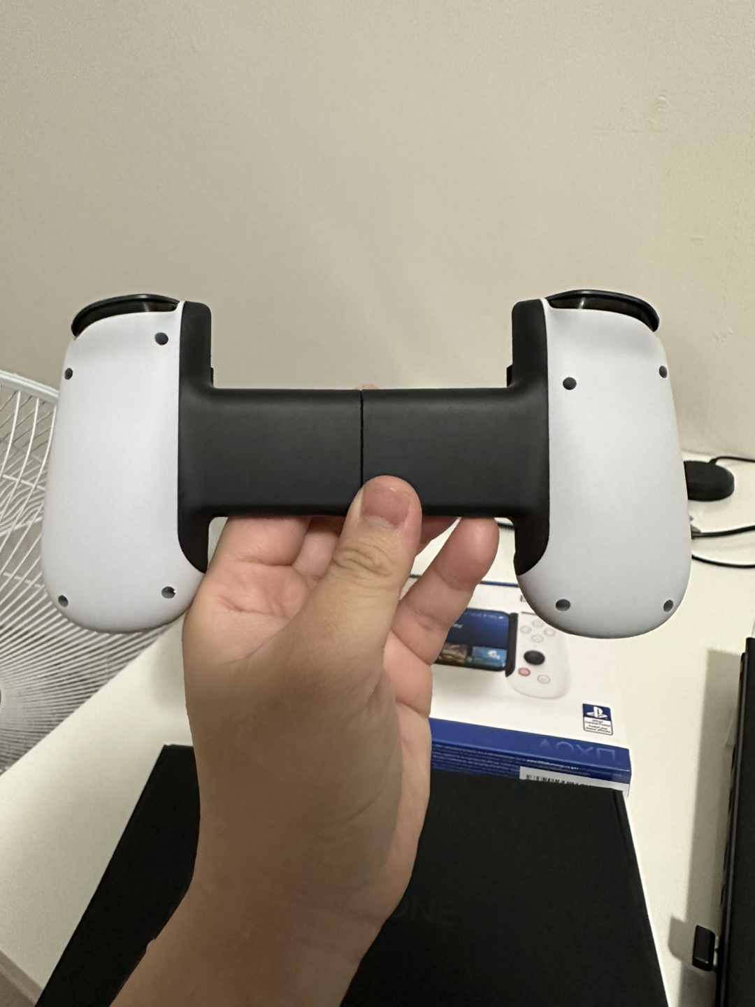 Playstation Backbone Iphone image indicator(2)