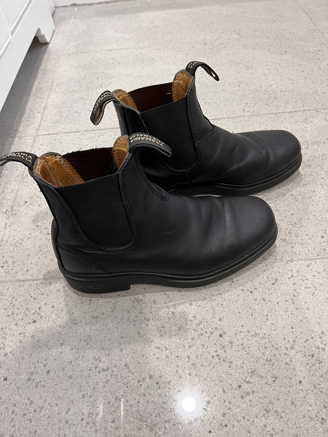 Blundstone chisel toe size 4 image indicator(4)